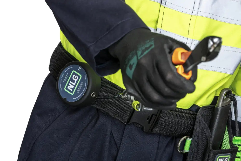 Retractable tool lanyard Belt attached - Zerodrops