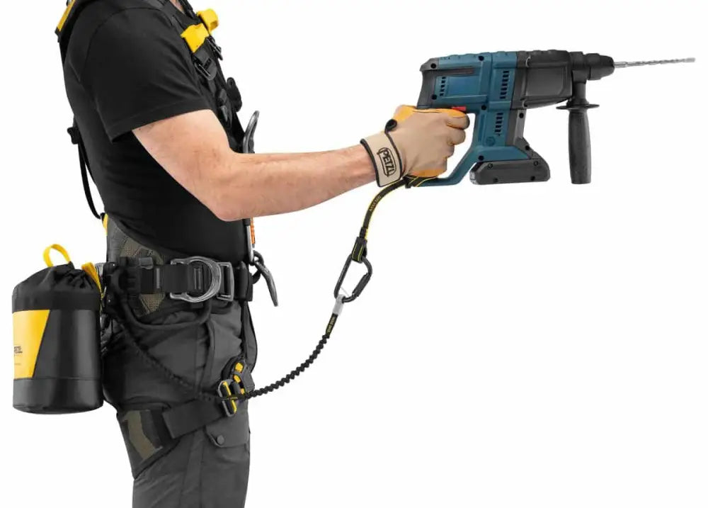 S049AA00-TOOLEASH-focus-3_LowResjpeg